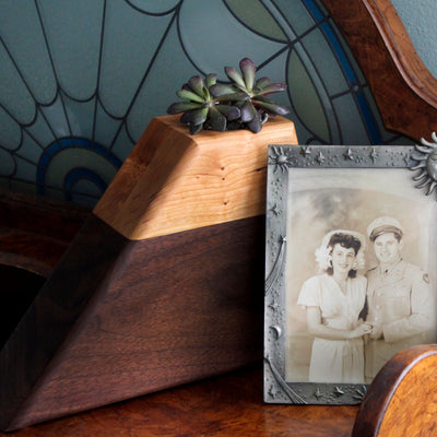 The Living Urn Planter - Colorado Burial Preserve